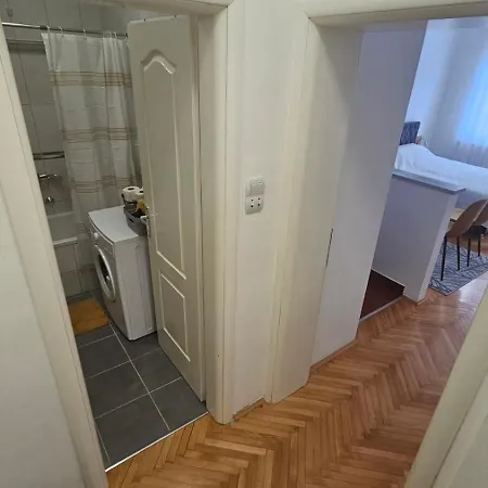 Stan Na Dan G & V Apartment Prijedor Exterior photo